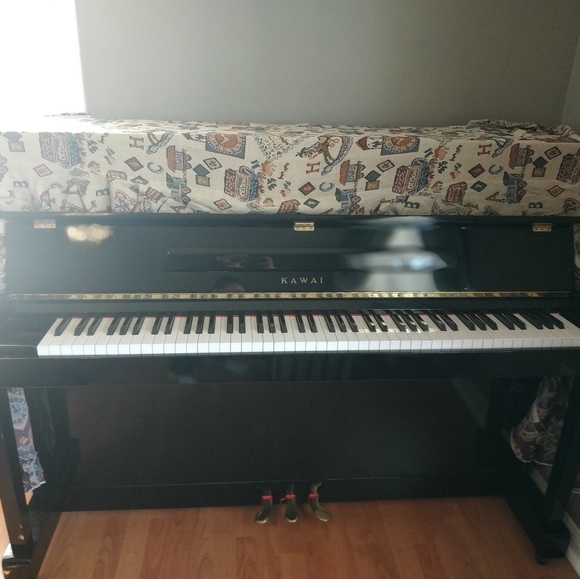 Piano cover - Picture 3 of 5